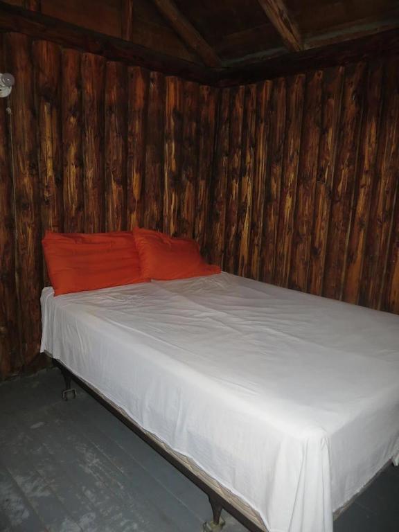 Lake Wolsey Cabins Hotel Gore Bay Camera foto